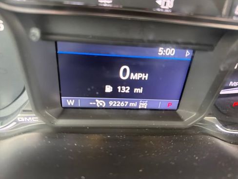 Used 2019 GMC Sierra 1500 SLT w/ SLT Premium Package image 19