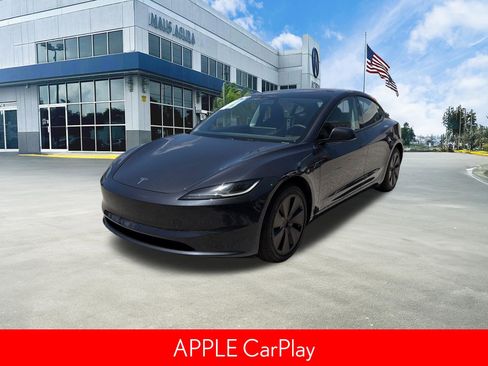 Used 2024 Tesla Model 3 Standard Range RWD image 9