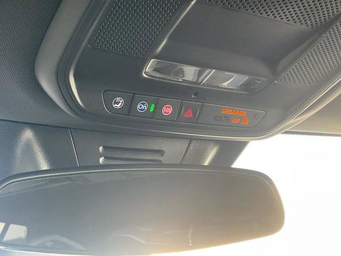 New 2026 Chevrolet Equinox EV LT image 21