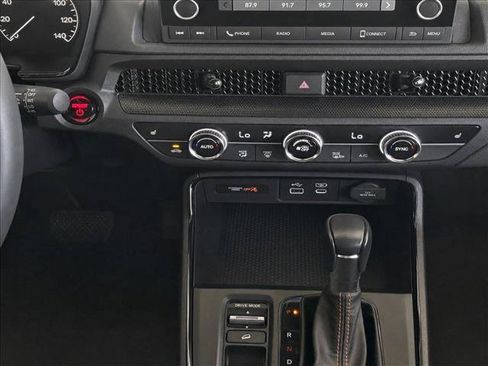 Certified 2024 Honda CR-V Sport image 19