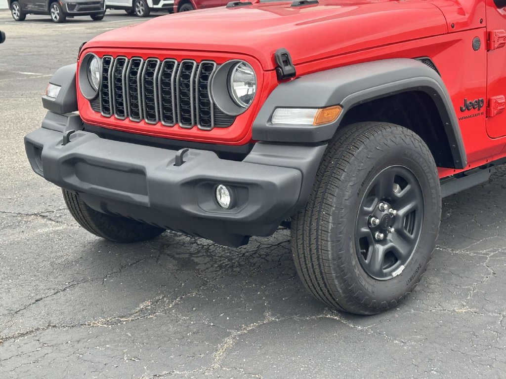 Used 2026 Jeep Wrangler Unlimited Sport AWD/4WD image 8