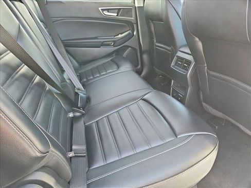 Used 2022 Ford Edge SEL w/ Convenience Package image 19