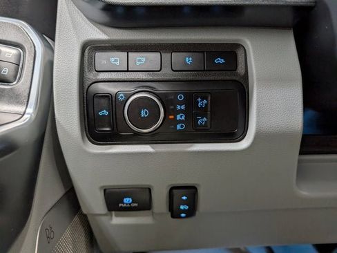 Used 2024 Ford F250 Limited w/ FX4 Off-Road Package image 25