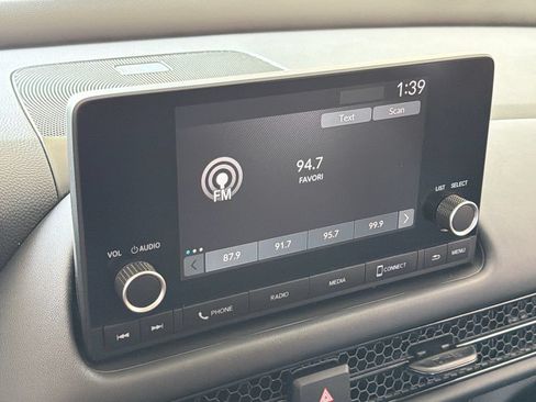 Used 2023 Honda HR-V LX image 7