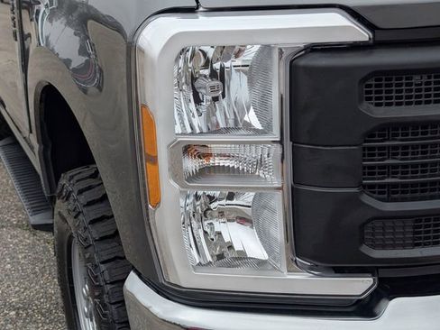 New 2026 Ford F250 XL w/ XL Off-Road Package image 30