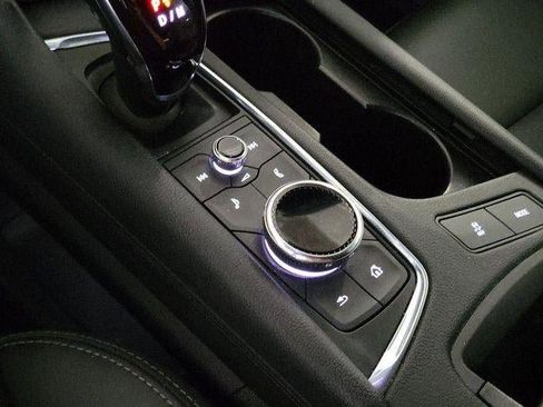 Certified 2023 Cadillac XT5 Luxury image 23