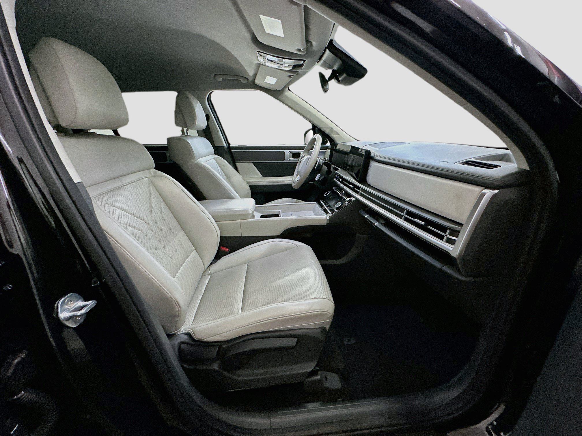 Used 2026 Hyundai Santa Fe SEL AWD/4WD image 34