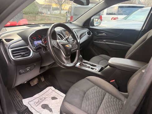 Used 2019 Chevrolet Equinox LT image 12