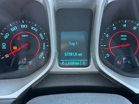 Used 2014 Chevrolet Camaro LS RWD image 37