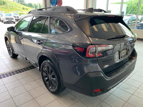 Used 2024 Subaru Outback Onyx Edition AWD/4WD image 8