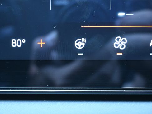 Used 2025 Ford Mustang GT Premium image 32