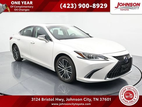 Used 2022 Lexus ES 300h w/ Premium Package FWD image 1