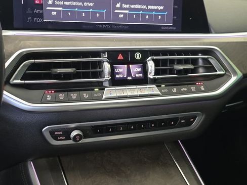 Used 2020 BMW X5 sDrive40i w/ Luxury Seating Package RWD image 25