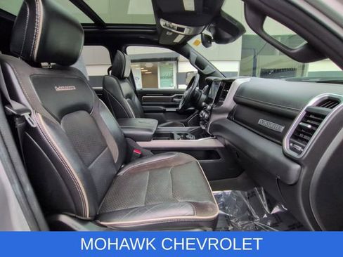 Used 2022 RAM 1500 Laramie AWD/4WD image 30