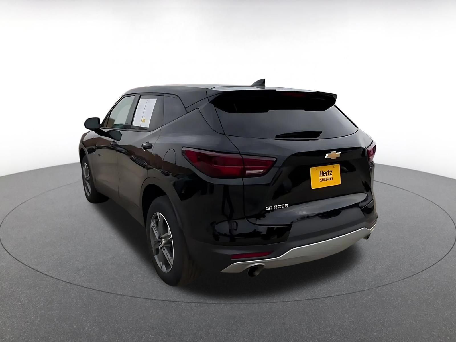 Used 2025 Chevrolet Blazer LT FWD image 10