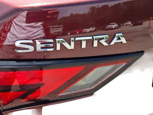 Used 2024 Nissan Sentra SV FWD image 12