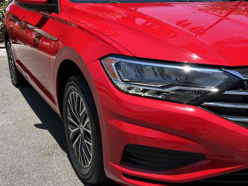 Used 2020 Volkswagen Jetta SE image 56