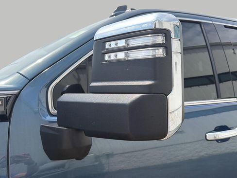 Used 2026 GMC Sierra 3500 Denali Ultimate AWD/4WD image 10