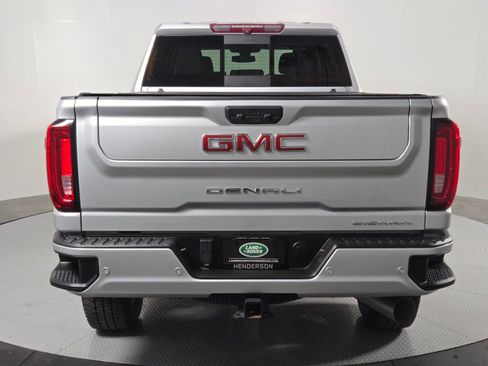 Used 2022 GMC Sierra 2500 Denali AWD/4WD image 7