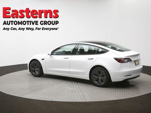 Used 2023 Tesla Model 3 Standard Range image 87
