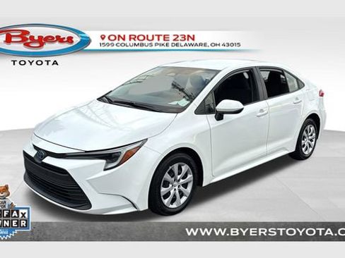 Used 2024 Toyota Corolla LE image 1