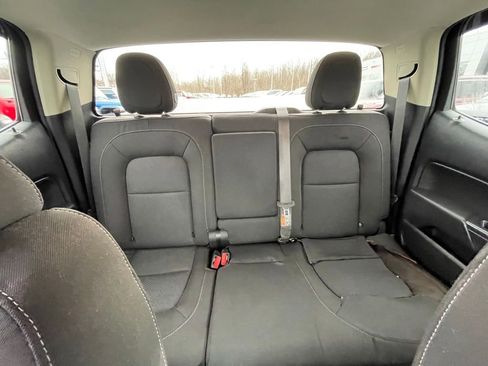 Used 2022 Chevrolet Colorado LT image 17