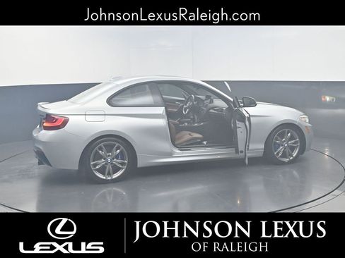 Used 2015 BMW M235i Coupe image 23