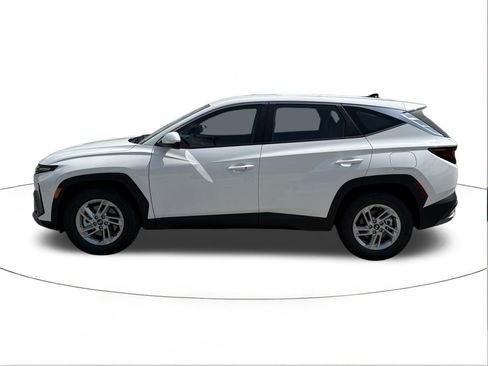 New 2026 Hyundai Tucson SE FWD image 6