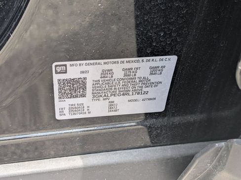 Used 2024 GMC Terrain SLT FWD image 41