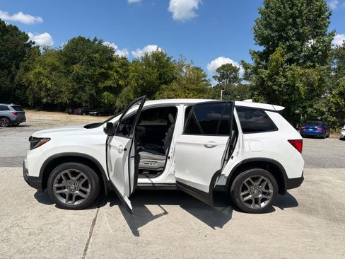 Used 2023 Honda Passport EX-L image 19