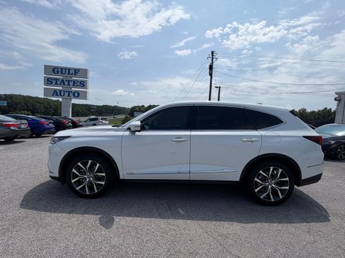 Used 2022 Acura MDX SH-AWD w/ Technology Package image 2