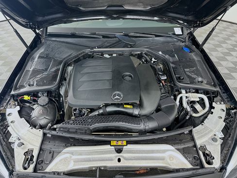 Used 2020 Mercedes-Benz C 300 Sedan image 33