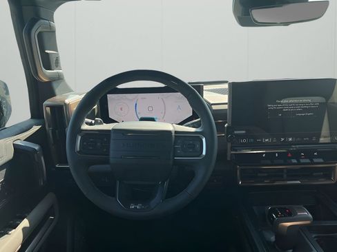 New 2025 GMC Hummer EV 2X w/ LPO, Dark Essentials Package image 22