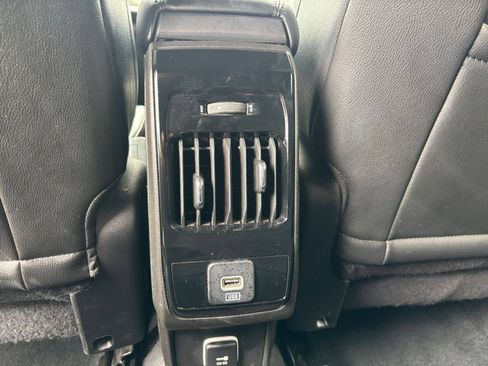 Used 2025 Jeep Compass Limited AWD/4WD image 19