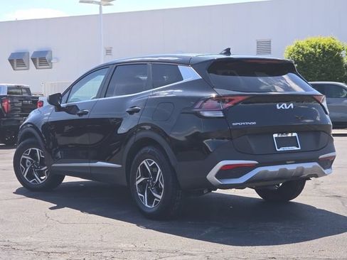 Used 2023 Kia Sportage LX FWD image 14