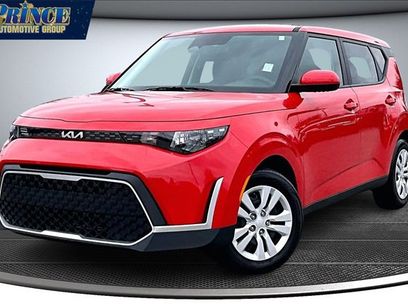 Used 2025 Kia Soul LX
