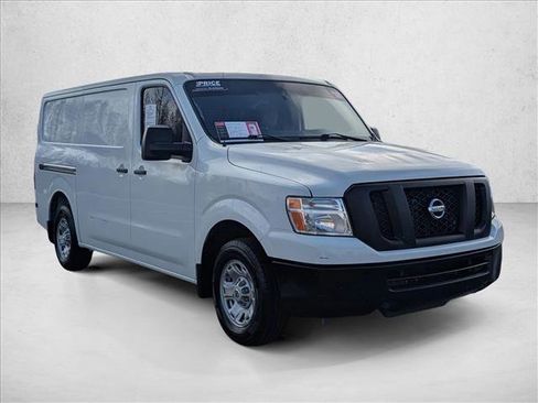 Used 2018 Nissan NV 1500 SV image 3