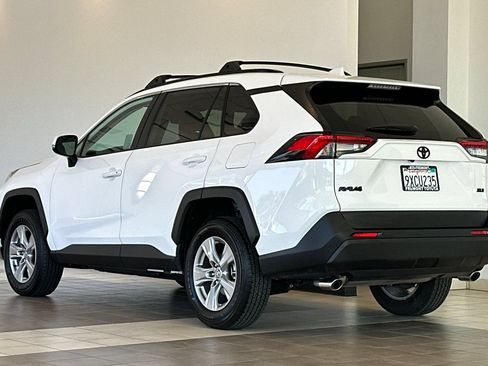 Certified 2025 Toyota RAV4 XLE FWD image 6