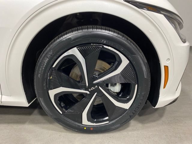 Used 2023 Kia EV6 GT-Line w/ GT-Line Suede Seat Package AWD/4WD image 31