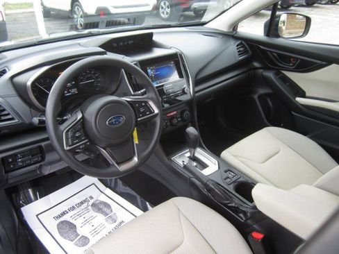 Used 2018 Subaru Impreza 2.0i Premium w/ Eyesight & BSD & Rcta image 10