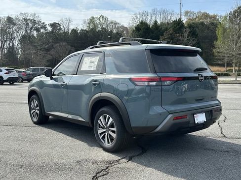 New 2026 Nissan Pathfinder SL AWD/4WD image 6