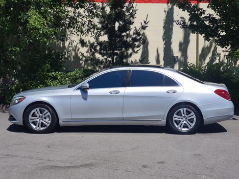 Used 2017 Mercedes-Benz S 550 4MATIC Sedan image 7