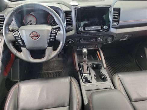 Used 2023 Nissan Frontier PRO-4X w/ Pro-4X Premium Package image 16