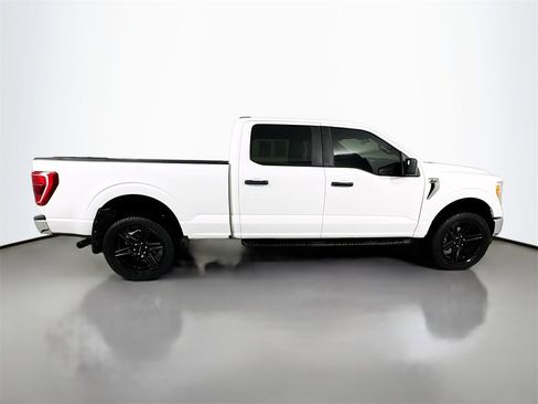 Used 2021 Ford F150 XLT w/ Trailer Tow Package image 9
