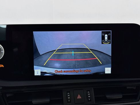 Used 2025 Lexus ES 350 w/ Premium Package FWD image 16