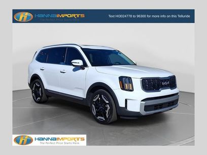 Used 2024 Kia Telluride EX w/ EX Captain's Chair Package
