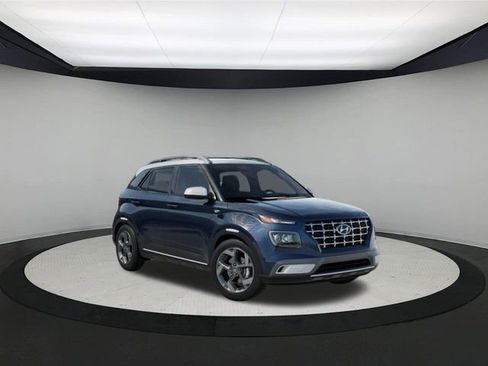New 2026 Hyundai Venue SEL image 2