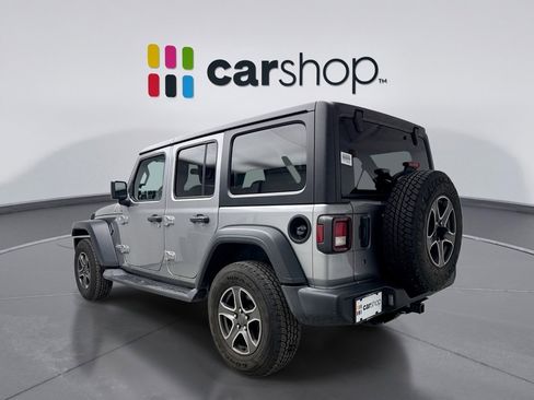 Used 2018 Jeep Wrangler Unlimited Sport S image 3