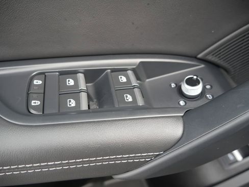 Used 2023 Audi Q5 2.0T Premium Plus w/ Premium Plus Package image 18