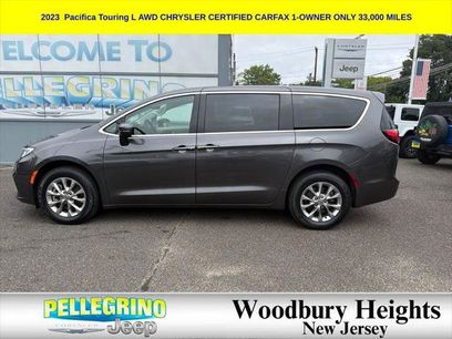 Certified 2023 Chrysler Pacifica Touring-L